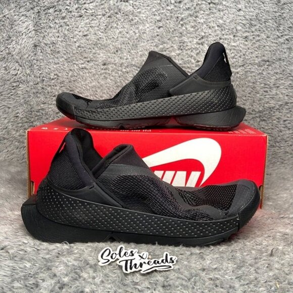 Nike Go FlyEase Women's Easy On/Off Shoes Size 7.5 Black DR5540-006 - Picture 2 of 9